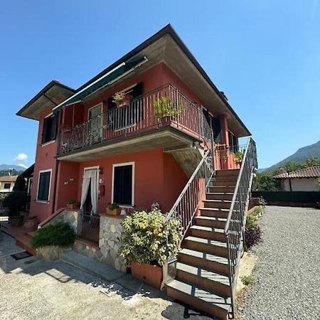 Appartamento Gallicano - La Tana Exterior foto